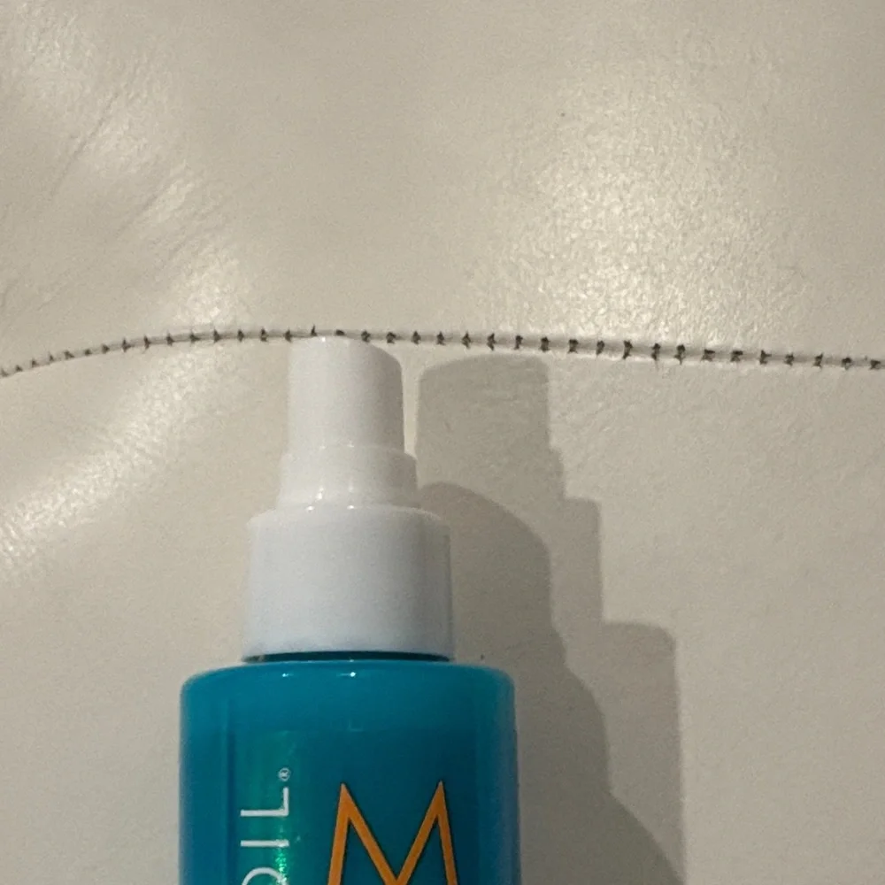 No Cap Moroccanoil Hydration Leave-In Conditioner - Blue 160 ml - Picture 3 of 4